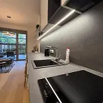 Apartament Moderny 1-izbovy S Terasou, Ranajkami A Parkovanim Bratysława