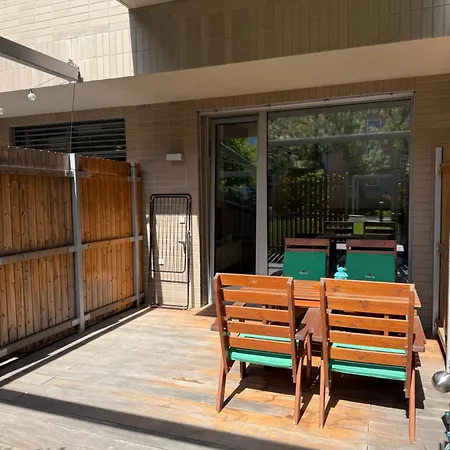 Appartement Moderny 1-izbovy S Terasou, Ranajkami A Parkovanim Bratislava